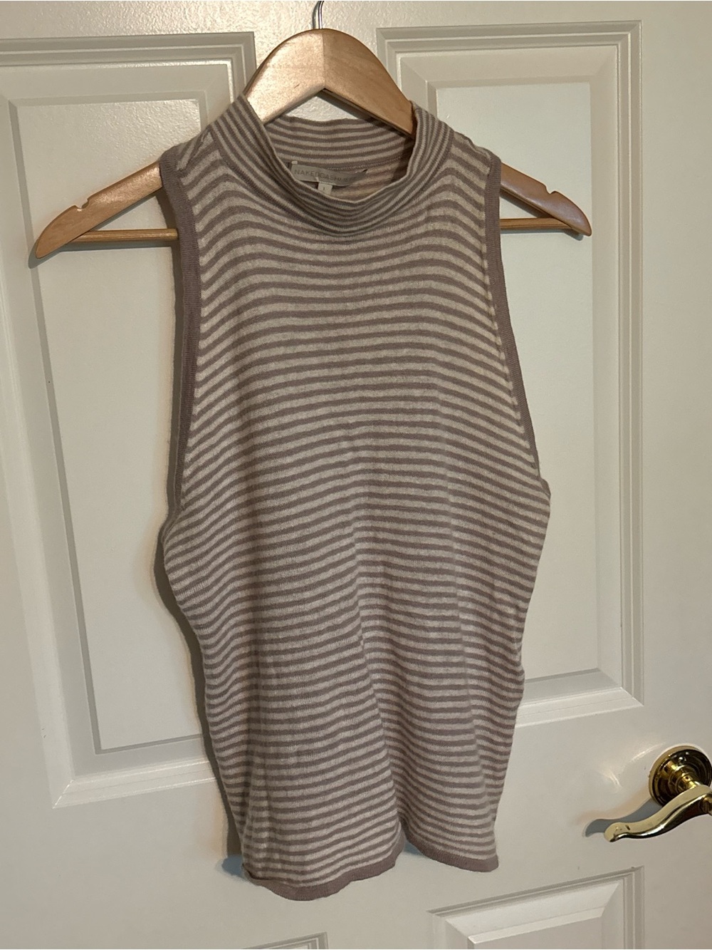 Linen-Cashmere blend knit tank